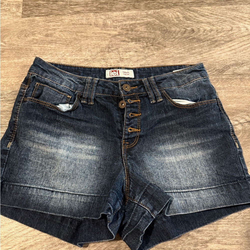LEI Blue Jean Shorts Mid-Thigh Casual